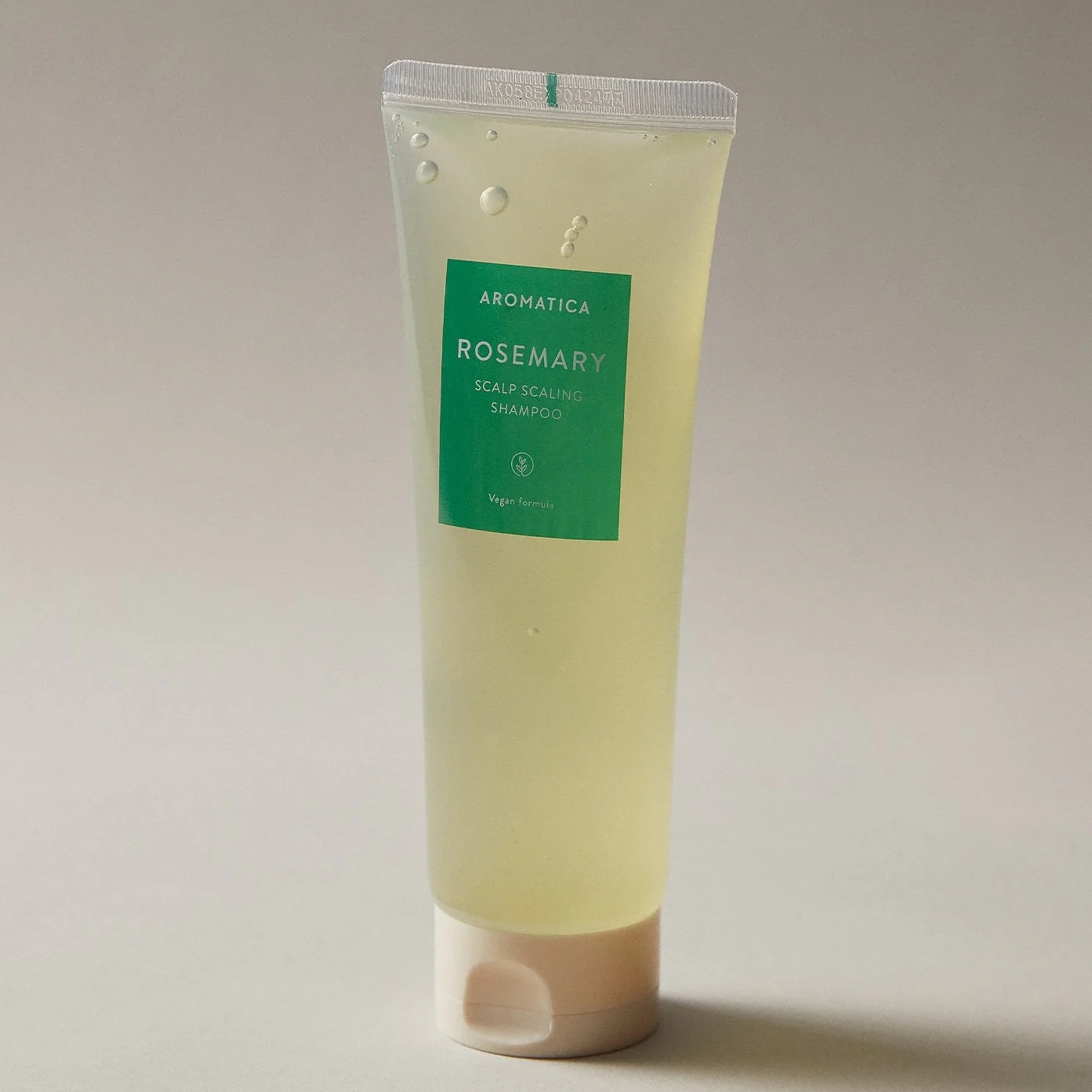 Rosemary Scalp Scaling Shampoo - Image 3