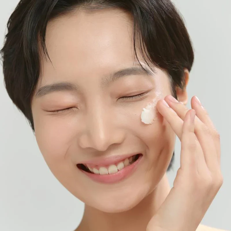 Radiance Cleansing Balm - Image 3